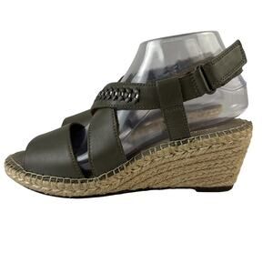 Clarks Petrina Bay Wedge Sandals Heels Taupe Women's Size 7.5